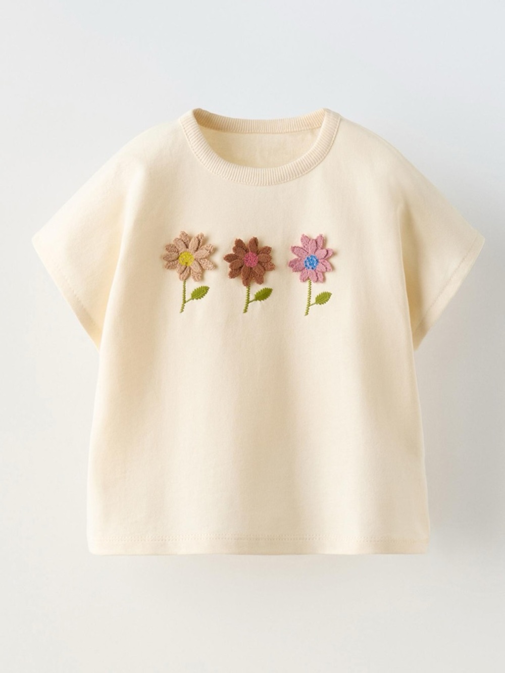 Zara Girls Floral Appliqué Tee Ecru Cream Flower Shirt Size 6